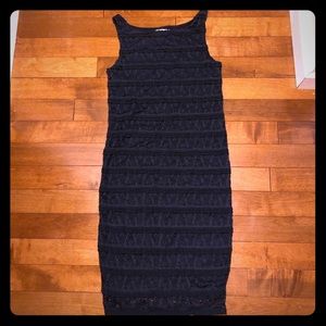 Ingrid & Isabel lace maternity dress